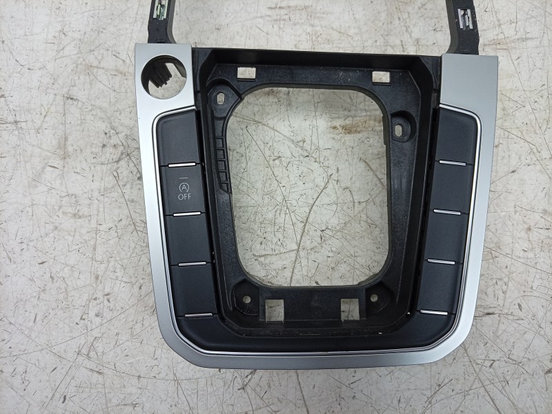 Recambio de moldura para volkswagen passat b8 (3g2, cb2) 2.0 tdi referencia OEM IAM  3G1864263 