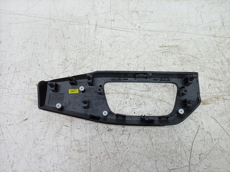 Recambio de moldura para audi a4 b9 (8w2, 8wc) 40 tfsi mild hybrid referencia OEM IAM  8W1853189 
