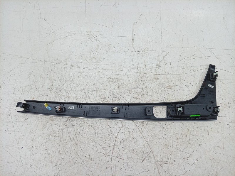 Recambio de moldura para audi a4 b9 (8w2, 8wc) 40 tfsi mild hybrid referencia OEM IAM  8W1863969 