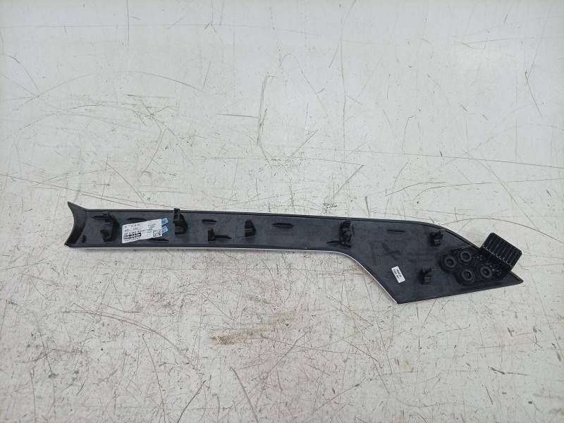 Recambio de moldura para audi a4 b9 (8w2, 8wc) 40 tfsi mild hybrid referencia OEM IAM  8W0867410 