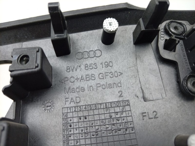 Recambio de moldura para audi a4 b9 (8w2, 8wc) 40 tfsi mild hybrid referencia OEM IAM  8W1853190 