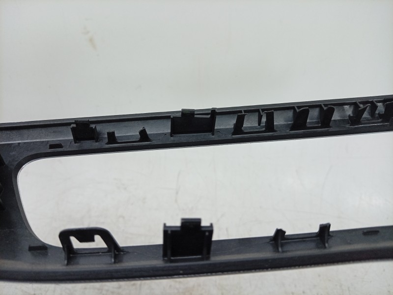 Recambio de moldura para audi a4 b9 (8w2, 8wc) 40 tfsi mild hybrid referencia OEM IAM  8W1853190 