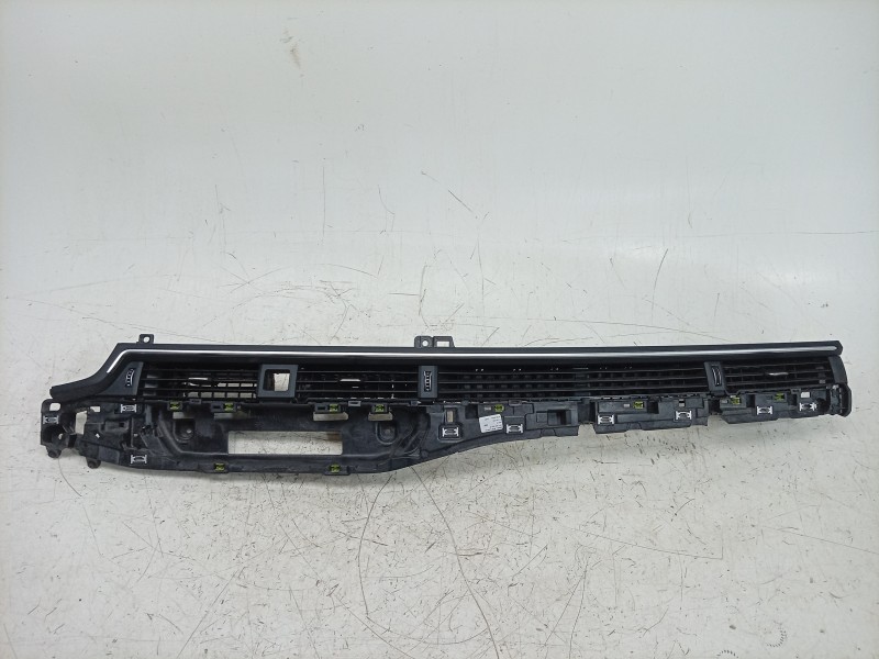 Recambio de aireador central para audi a4 b9 (8w2, 8wc) 40 tfsi mild hybrid referencia OEM IAM  8W1820902 
