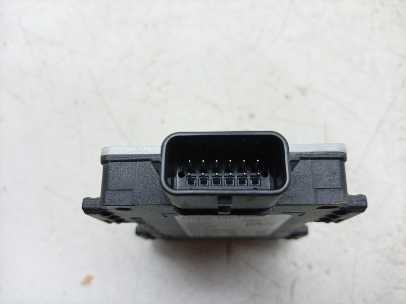 Recambio de modulo electronico para land rover range rover evoque (l551) 2.0 d165 referencia OEM IAM  M8D214F152AJ 