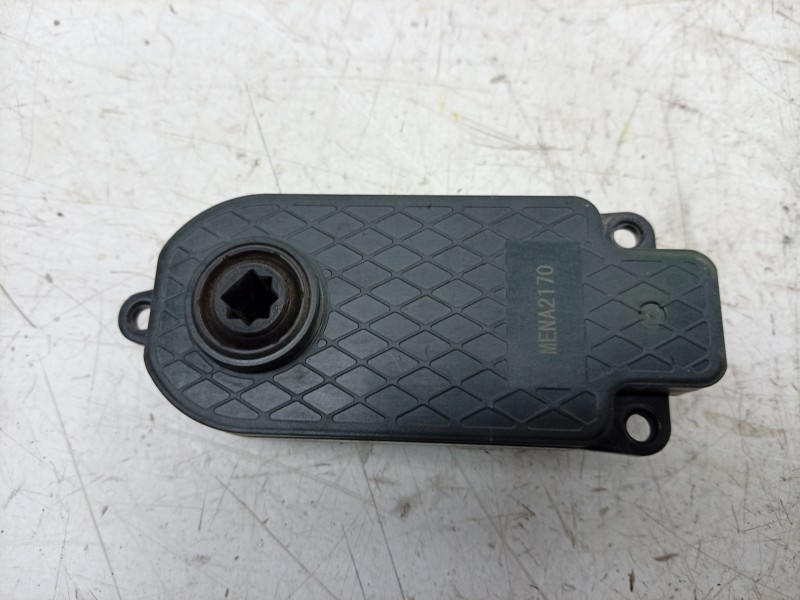 Recambio de motor apertura trampilla para kia sportage v (nq5) 1.6 t-gdi referencia OEM IAM  R286969300 