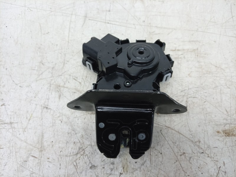 Recambio de cerradura maletero / porton para mazda 2 hatchback (dl, dj) 1.5 skyactiv-g referencia OEM IAM  DM0P62310 