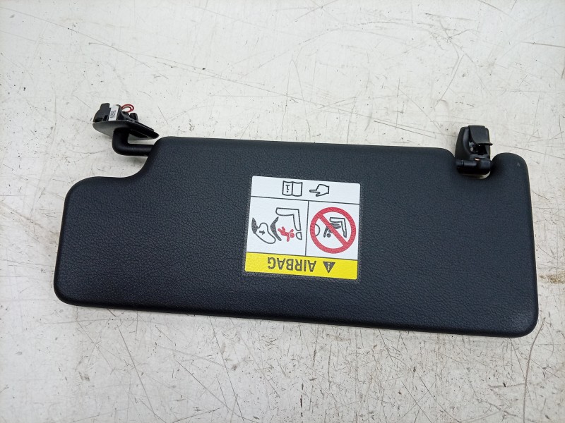Recambio de parasol derecho para bmw 1 (f40) 118 d referencia OEM IAM  51165A3D1F6 