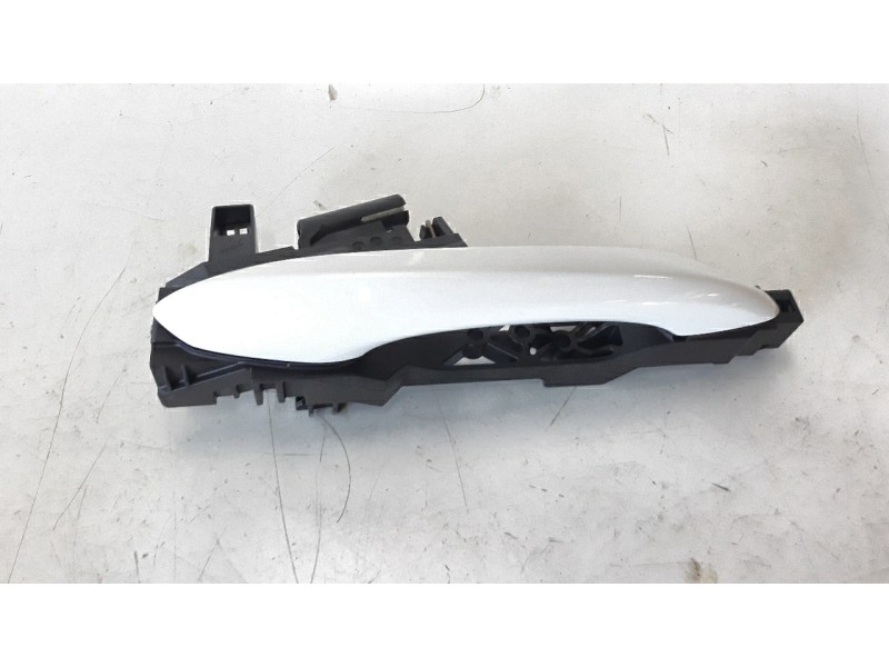 Recambio de maneta exterior trasera derecha para hyundai tucson (nx) klass 2wd referencia OEM IAM 83660N7000  