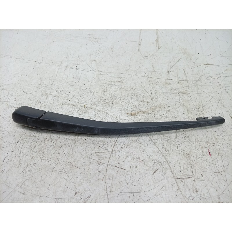 Recambio de brazo limpia trasero para mazda 2 hatchback (dl, dj) 1.5 skyactiv-g referencia OEM IAM  D09W67421 