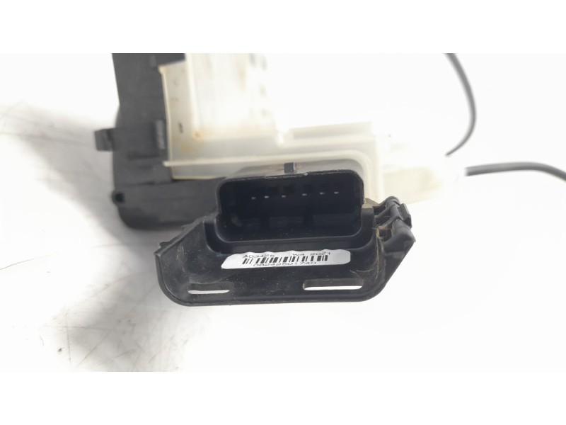 Recambio de cerradura puerta delantera derecha para citroen c3 shine referencia OEM IAM 9812398080  