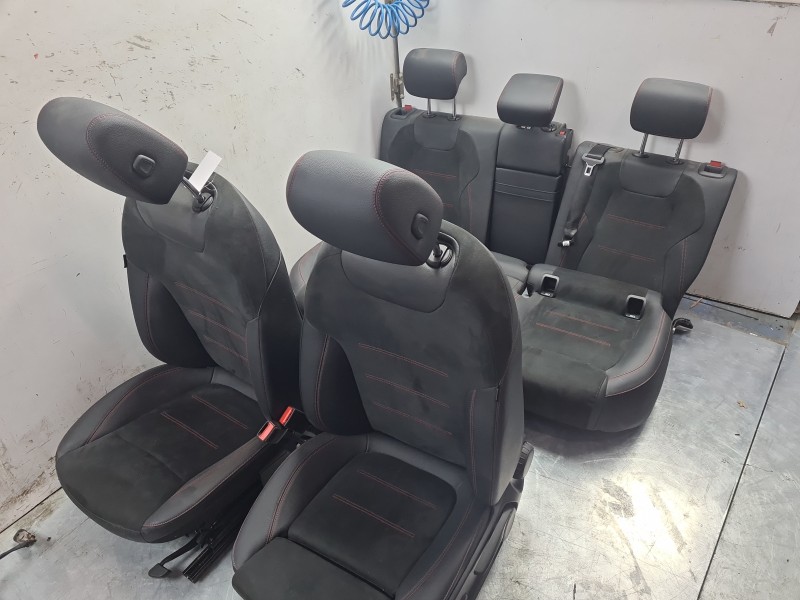 Recambio de juego asientos completo para mercedes-benz eqa (h243) eqa 250+ (243.702) referencia OEM IAM  17791037079H93 