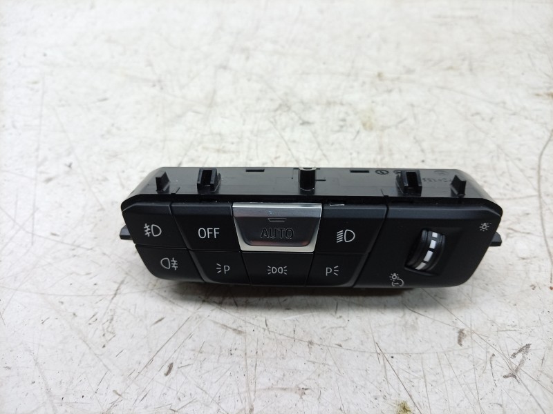 Recambio de mando luces para bmw 1 (f40) 118 d referencia OEM IAM  61315A16AB6 