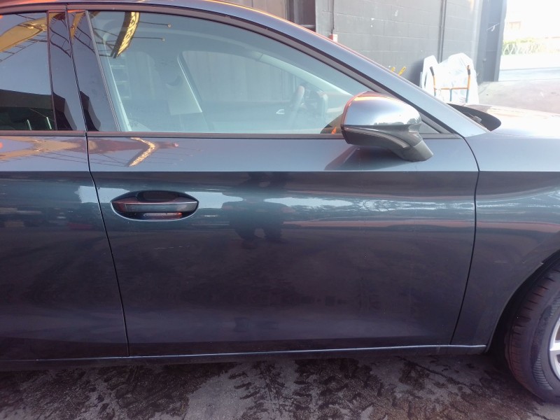 Recambio de puerta delantera derecha para seat leon 1.5 etsi 85 kw (kl) referencia OEM IAM   