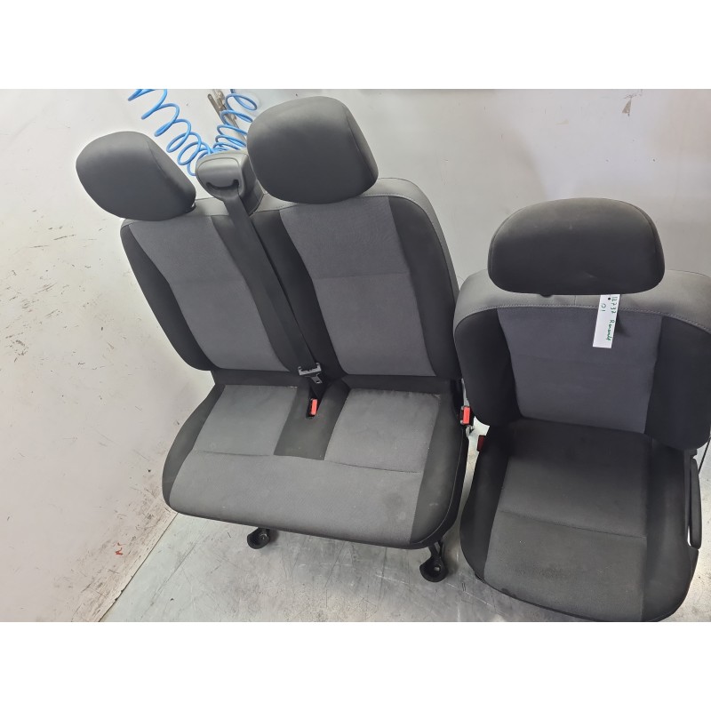 Recambio de juego asientos completo para renault master iii furgoneta (fv) 2.3 dci 150 fwd (fv0f, fv03) referencia OEM IAM  8736