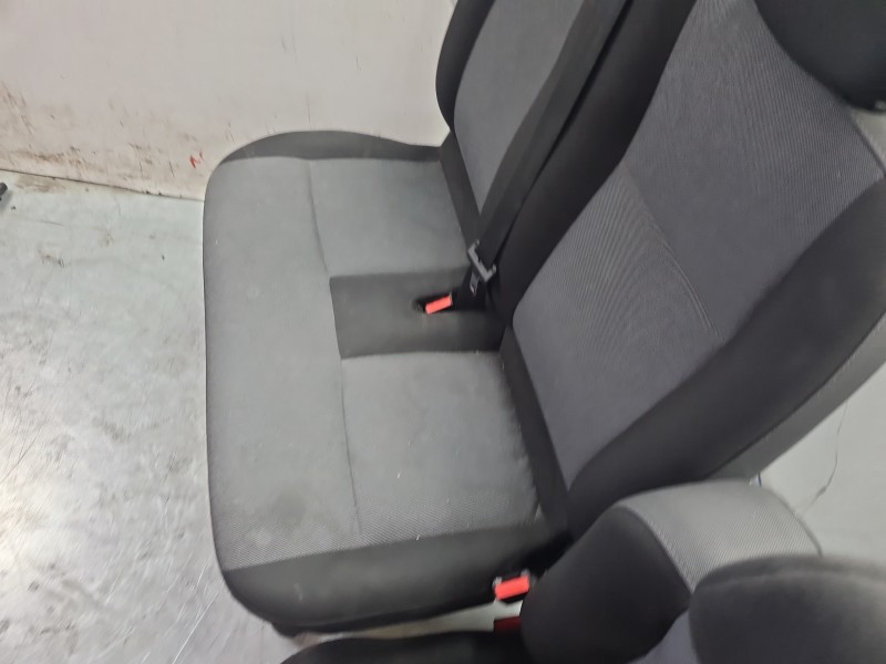 Recambio de juego asientos completo para renault master iii furgoneta (fv) 2.3 dci 150 fwd (fv0f, fv03) referencia OEM IAM  8736