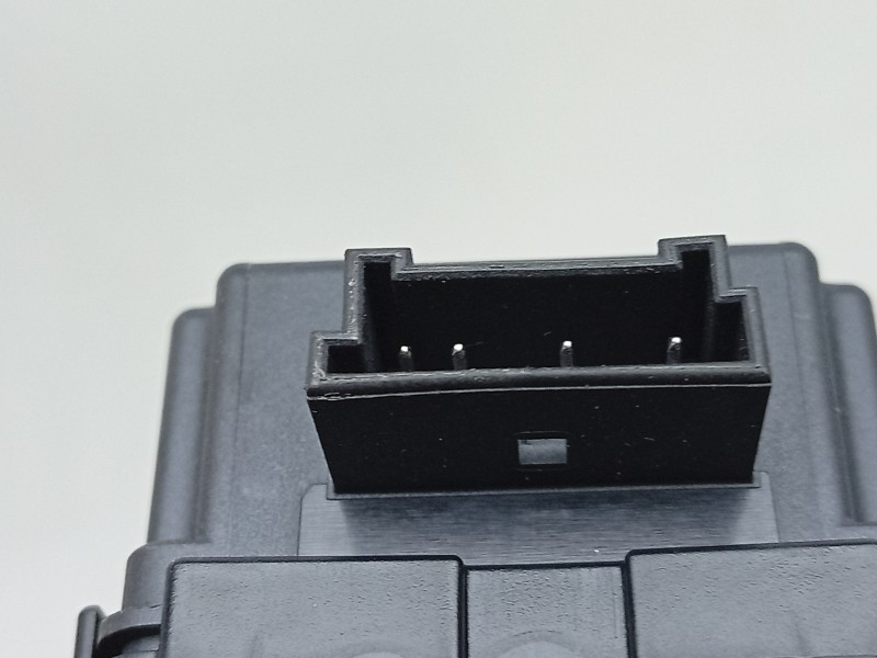 Recambio de amplificador de antena para bmw 1 (f40) 118 d referencia OEM IAM A2C96549607 7928461 