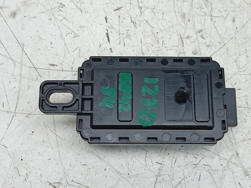 Recambio de amplificador de antena para bmw 1 (f40) 118 d referencia OEM IAM A2C96549607 7928461 