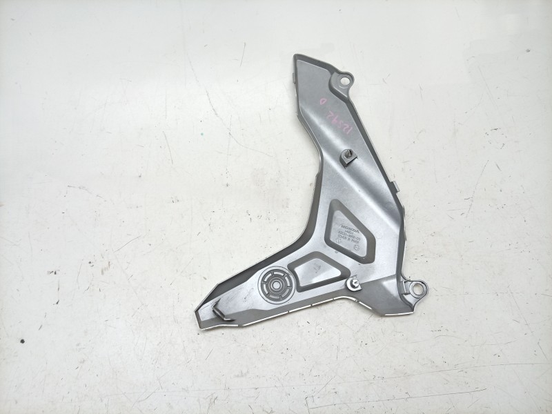 Recambio de molduras delanteras para honda nc nc 750 x (rh09) referencia OEM IAM  83531MKWD00 