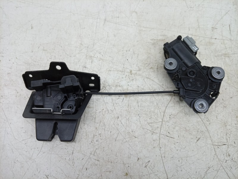 Recambio de cerradura maletero / porton para volvo xc40 (536) t2 referencia OEM IAM  32149889 