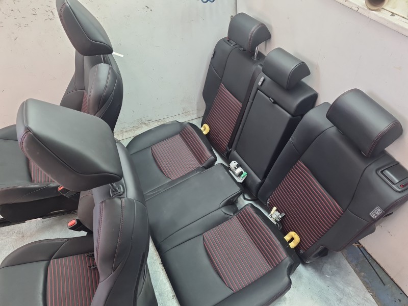 Recambio de juego asientos completo para suzuki across (a5z_) 2.5 hybrid referencia OEM IAM  T7107242D20C0 