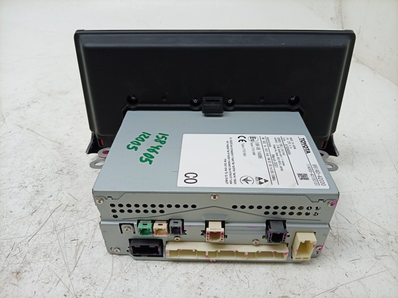 Recambio de sistema navegacion gps para toyota rav4 hybrid 4x2 advance referencia OEM IAM 1140004210C101 8614042C00 
