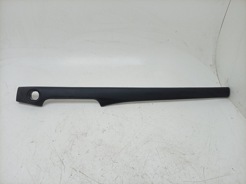 Recambio de moldura para mazda cx-5 evolution 2wd referencia OEM IAM  KB8C553112017 