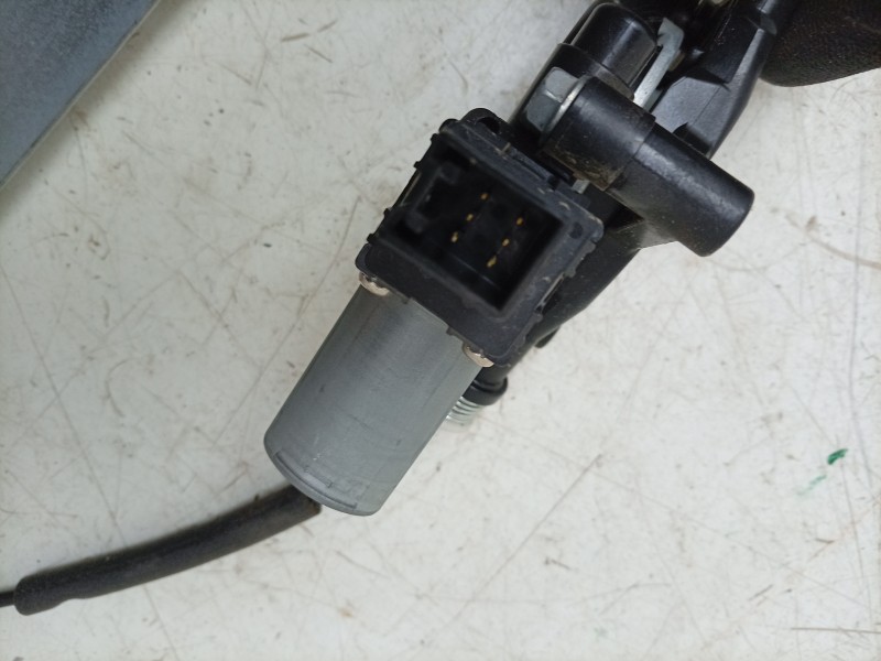 Recambio de elevalunas delantero derecho para mazda cx-5 evolution 2wd referencia OEM IAM  KB7W58590 SEF320A48MZ