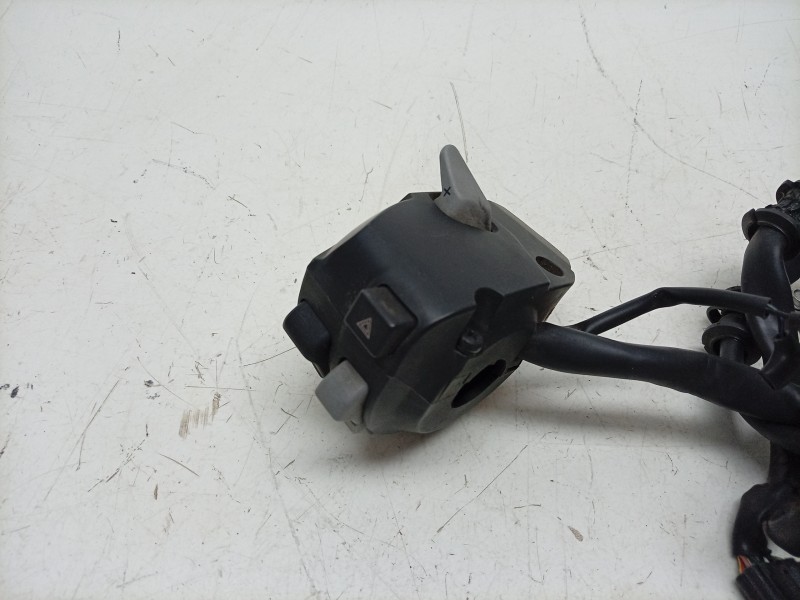 Recambio de piña luces izquierda para honda nc nc 750 x (rh09) referencia OEM IAM  35200MKWD02 