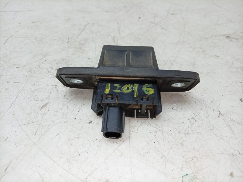 Recambio de maneta exterior maletero / porton para mazda cx-5 evolution 2wd referencia OEM IAM  KB7W624B0 