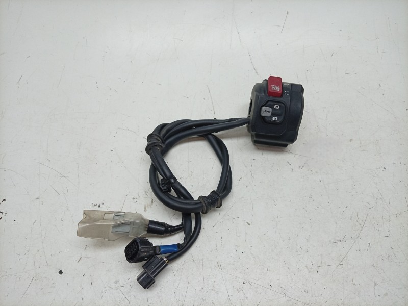Recambio de piña luces derecha para honda nc nc 750 x (rh09) referencia OEM IAM  35135MKWD02 