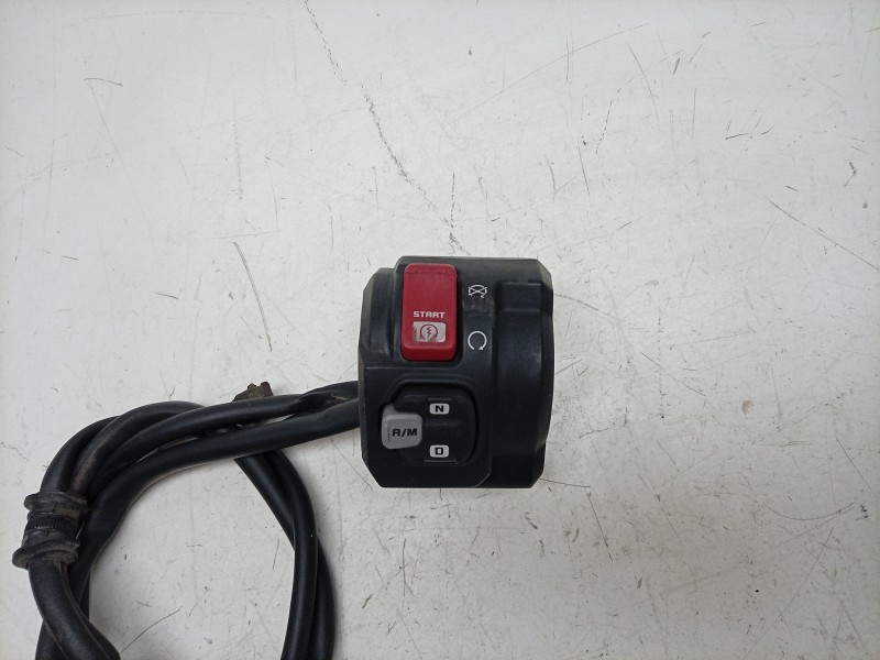 Recambio de piña luces derecha para honda nc nc 750 x (rh09) referencia OEM IAM  35135MKWD02 