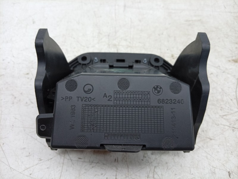 Recambio de guantera para bmw 1 (f40) 118 d referencia OEM IAM  6823240 