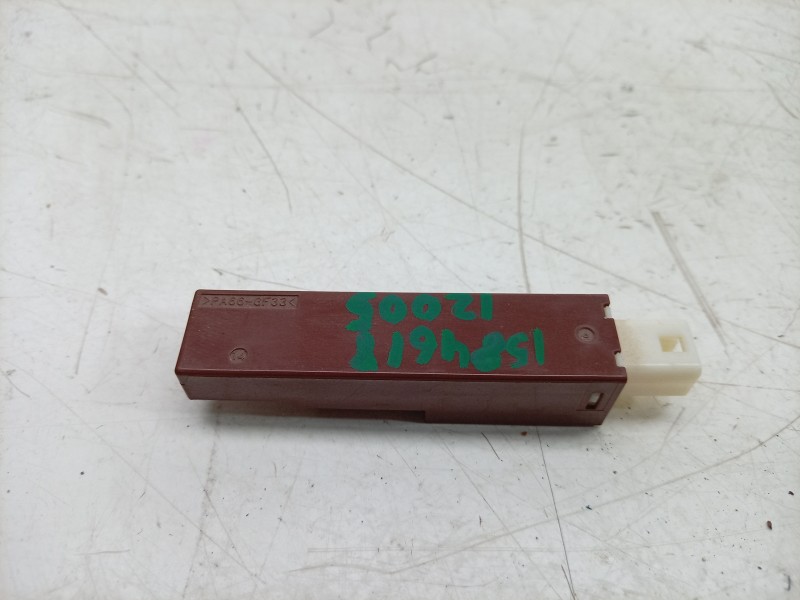Recambio de amplificador de antena para toyota rav4 hybrid 4x2 advance referencia OEM IAM  899A047010 