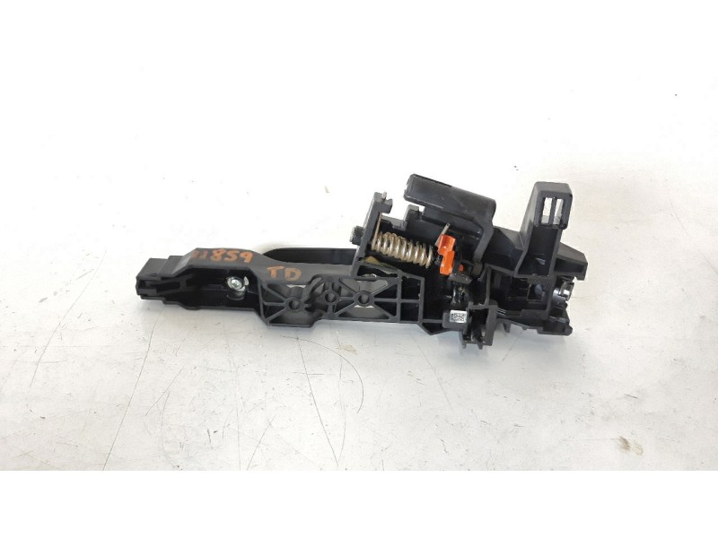 Recambio de maneta exterior trasera derecha para hyundai tucson (nx) klass 2wd referencia OEM IAM 83660N7000  