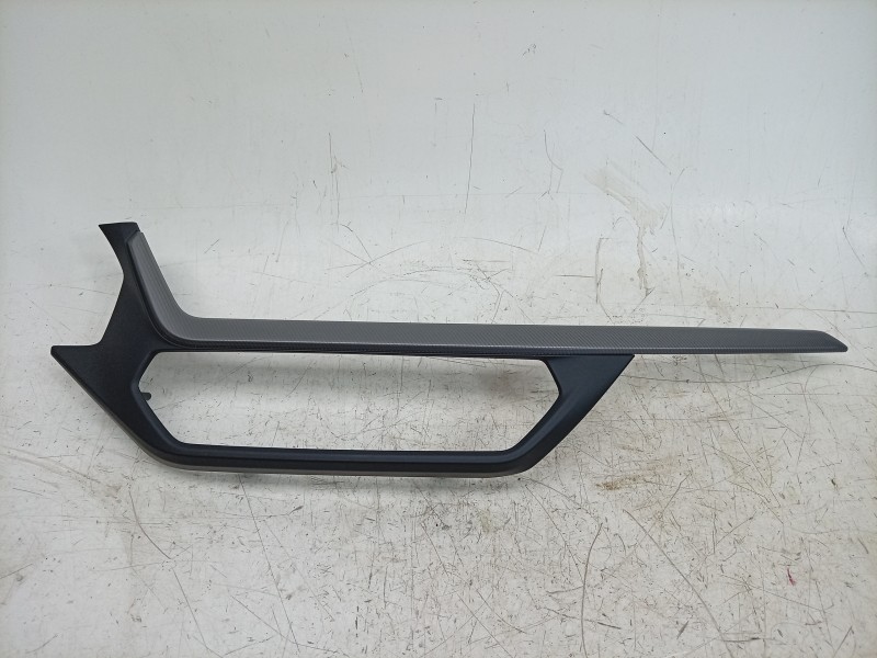 Recambio de moldura para bmw 1 (f40) 118 d referencia OEM IAM  51456823310 