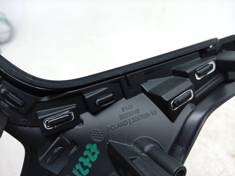 Recambio de moldura para bmw 1 (f40) 118 d referencia OEM IAM  51456823310 