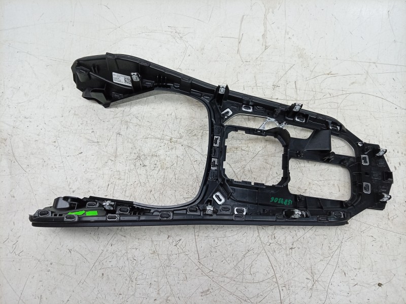 Recambio de moldura para bmw 1 (f40) 118 d referencia OEM IAM  23378710 