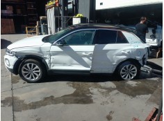 volkswagen t-roc (a11, d11) del año 2023