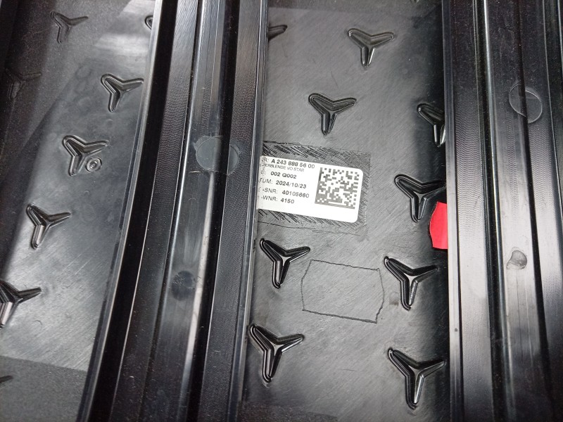 Recambio de rejilla delantera para mercedes-benz eqa (h243) eqa 250+ (243.702) referencia OEM IAM  A2438885700 
