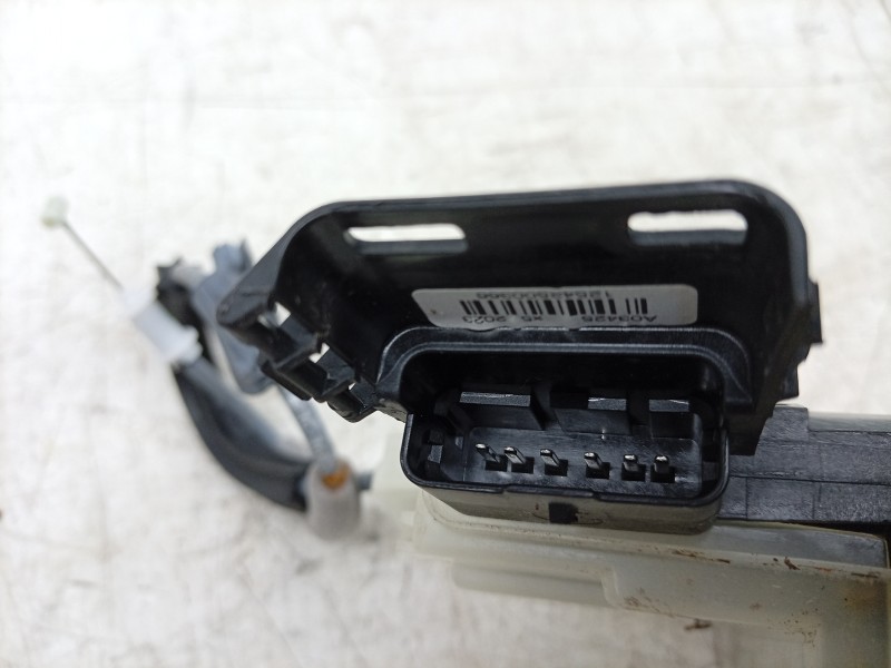 Recambio de cerradura puerta delantera derecha para peugeot 2008 ii (ud_, us_, uy_, uj_, ur_, uc_) 1.2 puretech 100 referencia O