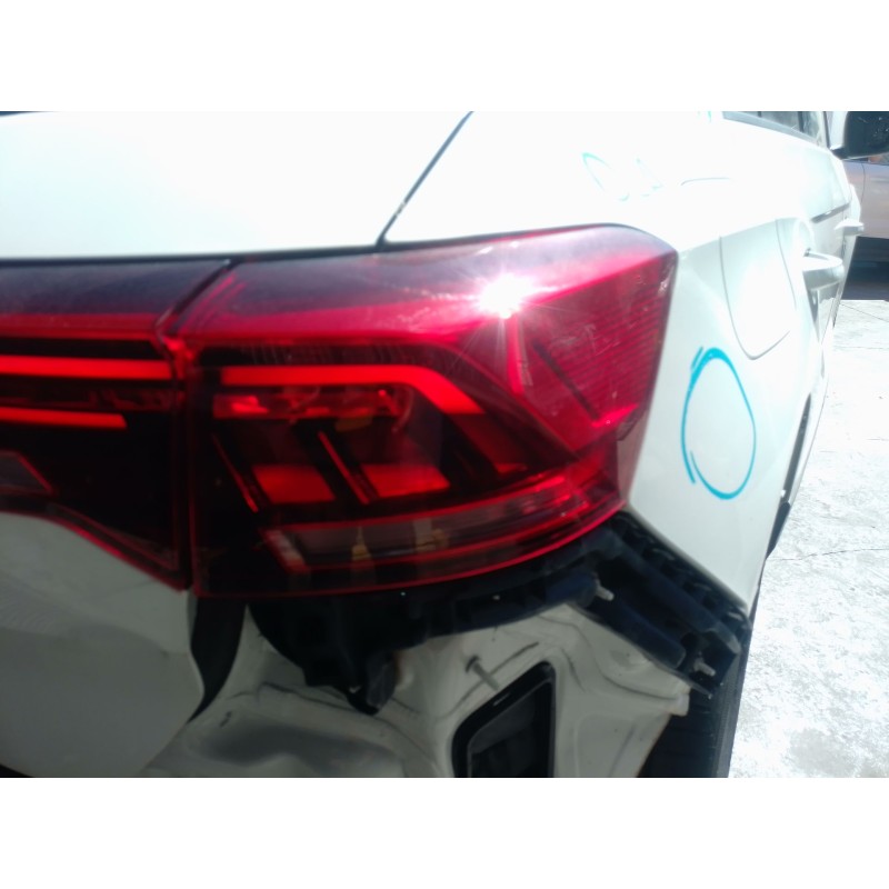 Recambio de piloto trasero derecho para volkswagen t-roc (a11, d11) 1.0 tsi referencia OEM IAM   
