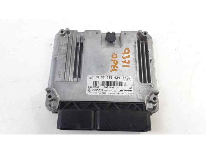 Recambio de centralita motor uce para opel insignia sports tourer edition referencia OEM IAM 55585024 0281018769 