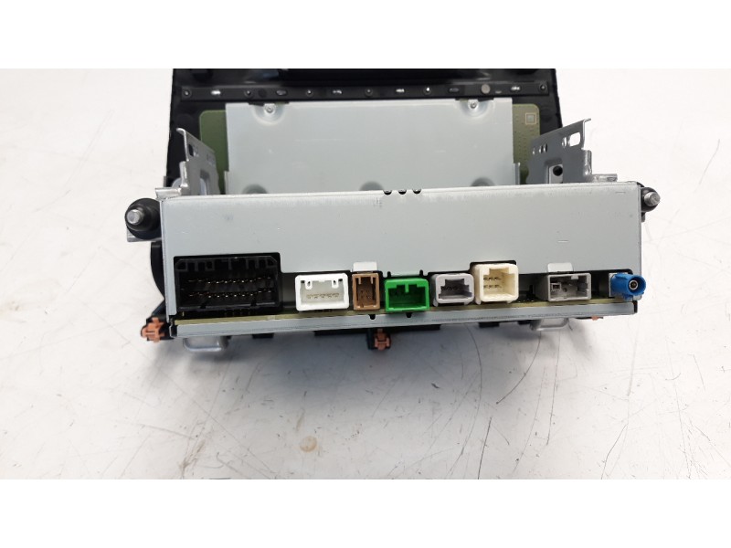 Recambio de sistema navegacion gps para suzuki vitara 1.6 ddis comfort 4x4 referencia OEM IAM 3992054P17  