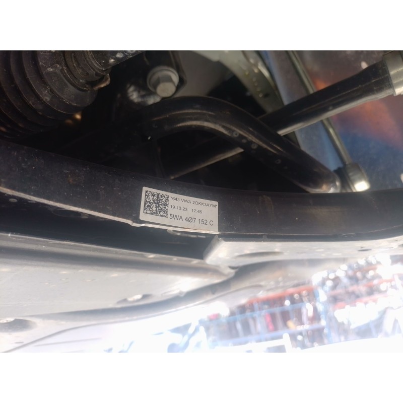 Recambio de brazo suspension inferior delantero derecho para volkswagen t-roc (a11, d11) 1.0 tsi referencia OEM IAM   