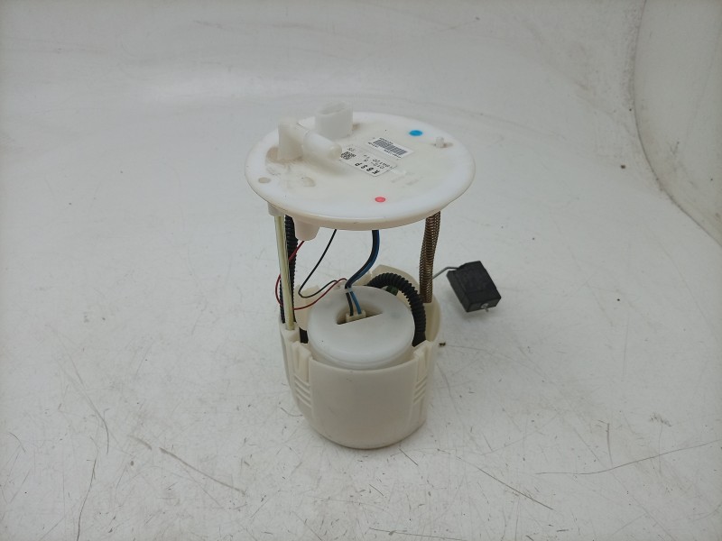 Recambio de bomba combustible para mazda cx-5 evolution 2wd referencia OEM IAM  PYB21335X 