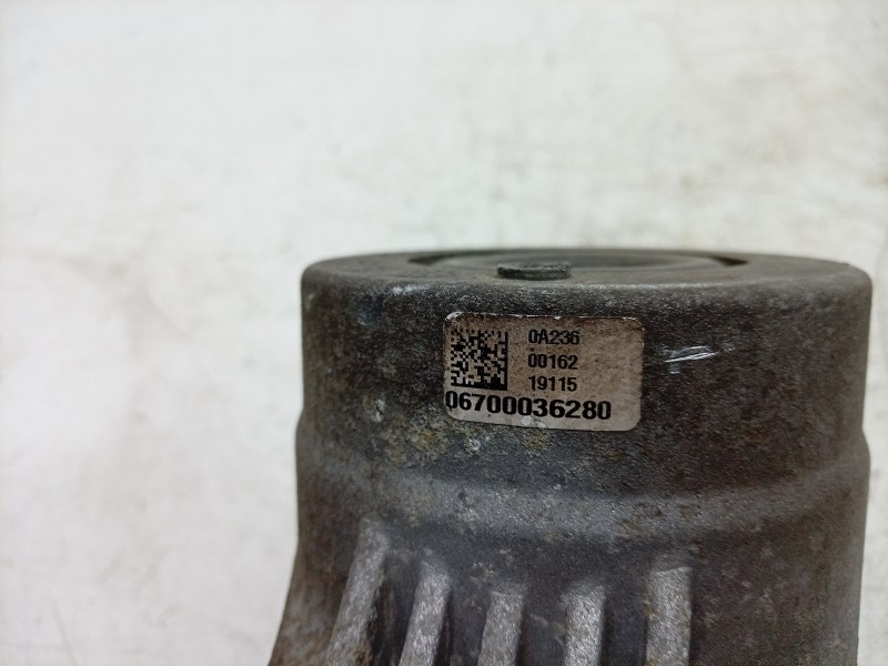 Recambio de soporte motor izquierdo para maserati ghibli iii (m157) 3.0 s q4 referencia OEM IAM  06700036280 
