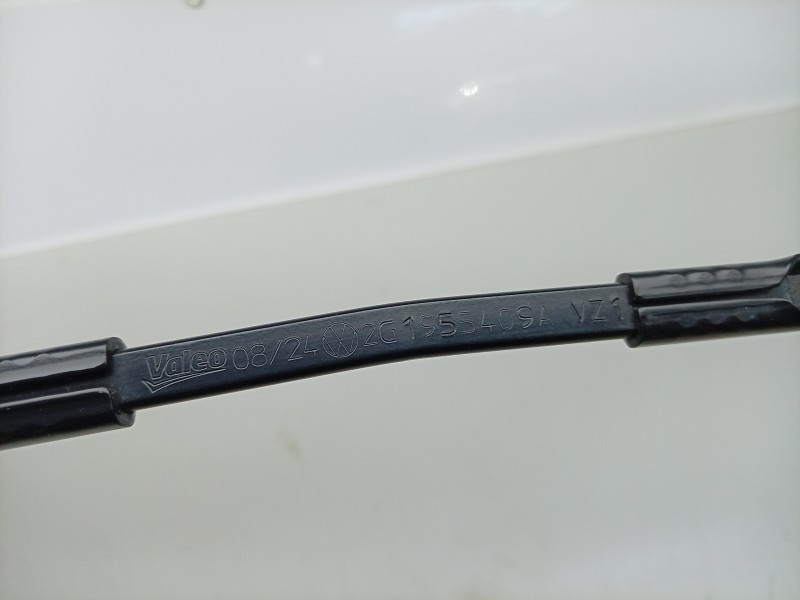 Recambio de brazo limpia delantero izquierdo para volkswagen taigo (cs1) 1.0 tsi referencia OEM IAM  2G1955409A 