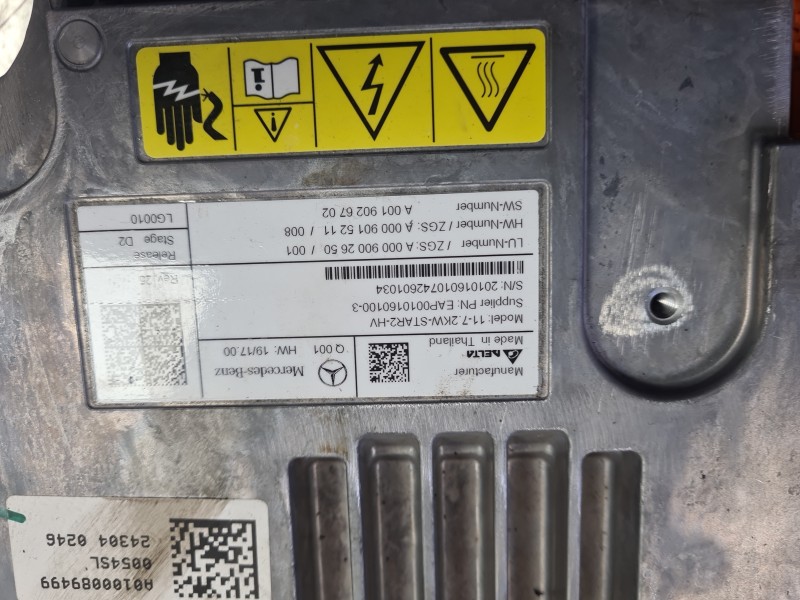 Recambio de inverter / converter para mercedes-benz eqa (h243) eqa 250+ (243.702) referencia OEM IAM  A0009002650 