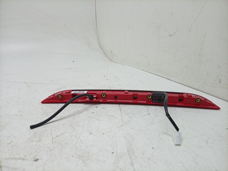 Recambio de luz central de freno para hyundai i30 (pde, pd, pden) 1.0 t-gdi referencia OEM IAM  92700G3 