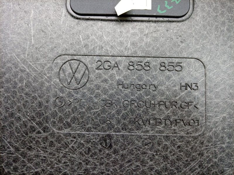 Recambio de alfombra maletero para volkswagen t-roc (a11, d11) 1.0 tsi referencia OEM IAM  2GA858855 